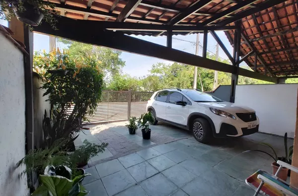 Casa 2 quartos em Condomínio de Caraguatatuba