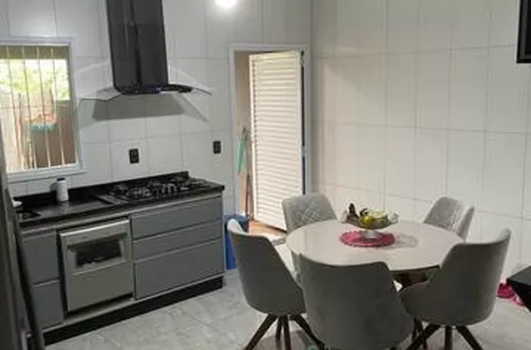 Casa com 4 quartos à venda, com 125 m²-  Jardim Satélite