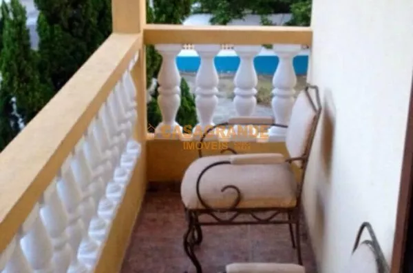 Casa com 04 quartos à venda, 175 m² - Vila Tatetuba - São José dos Campo