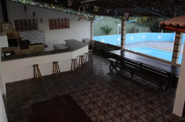 Chácara com 3.200 metros quadrados no Bom Retiro