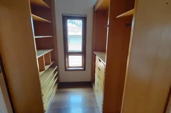 Casa com 3 quartos  à venda , 337m² -  Jardim das Colinas