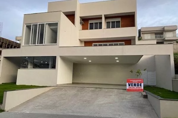 Casa com 3 quartos à venda, 370 m²- Condomínio Residencial Jaguary