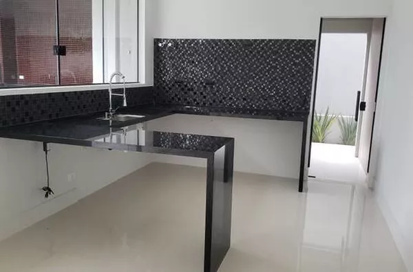 Casa com 3 quartos, 254 m² -Condomínio Terras do Vale -Caçapava