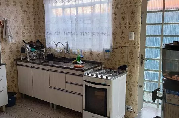 Casa com 2 dormitórios à venda, 70 m² por R$ 270.000,00 - Jardim Ismênia - São José dos Campos/SP