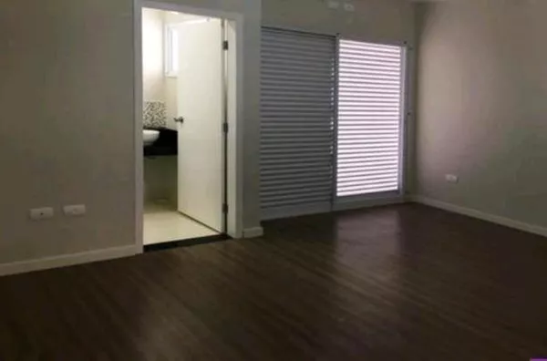 Sobrado Residencial à venda, Jardim Satélite, São José dos Campos - .