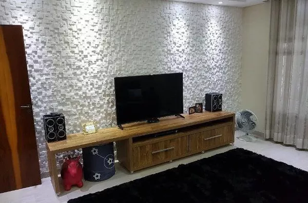 Casa com 4 quartos à venda, 192 m² por R$ 986.000 - Parque Industrial - São José dos Campos/SP