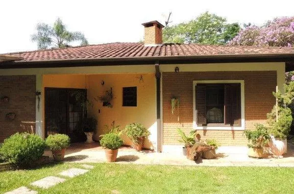 Chácara com 5 dormitórios à venda, 26000 m² por R$ 1.350.000,00 - Freitas - São José dos Campos/SP