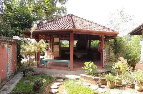 Chácara com 5 dormitórios à venda, 26000 m² por R$ 1.350.000,00 - Freitas - São José dos Campos/SP