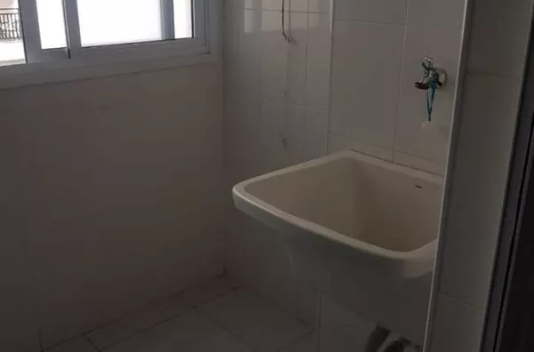 Aluga-se Apartamento no Edifício Escuna