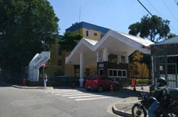 Apartamento com 2 dormitórios à venda, 47 m² por R$ 120.000,00 - Vila Industrial - São José dos Camp