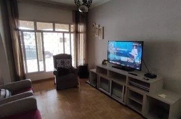 Casa com 4 dormitórios à venda, 260 m² - Vila Industrial - São José dos Campos/SP