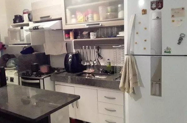 Apartamento com 2 dormitórios à venda, 48 m² por R$ 175.000,00 - Vila Tesouro - São José dos Campos/