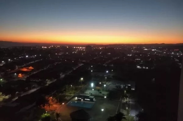 Apartamento com 2 dormitórios à venda, 47 m² por R$ 217.000,00 - Jardim Copacabana - São José dos Ca