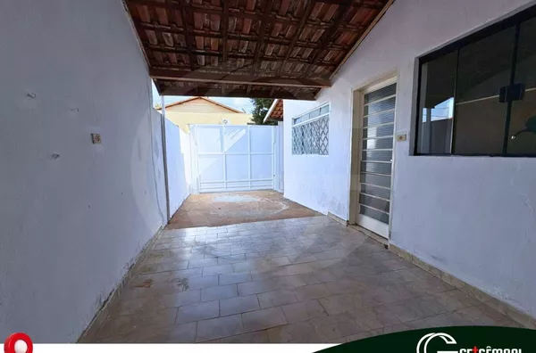 Casa para venda, 6 quarto(s),  Centro, Monte Azul Paulista