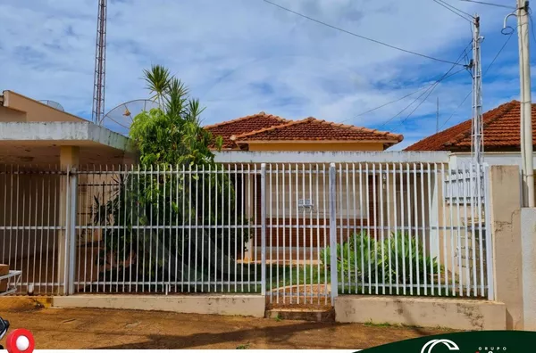 Casa para venda, 2 quarto(s),  Centro, Monte Azul Paulista