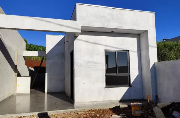 Casa ampla de dois quartos 