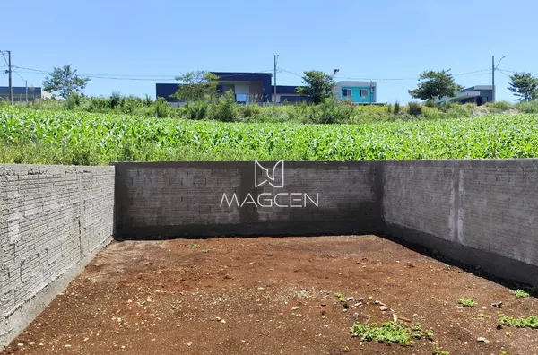 Casa na planta no Fraron com bastante sobra de lote - Foto 6