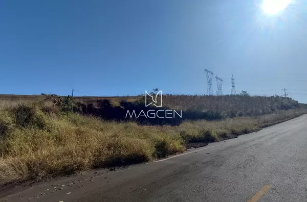 Terreno de 628 m² perto do Shopping !! 