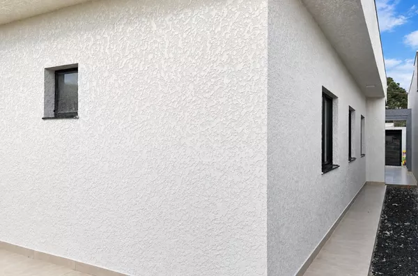 Casa com 1 suíte+2 quartos+ perto do Atacado Viza 