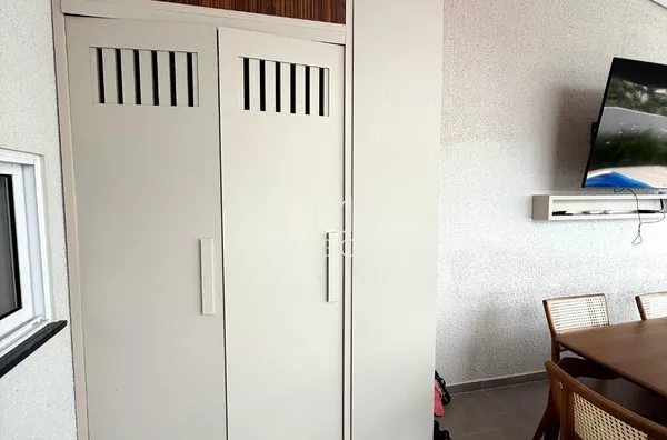 LAVANDERIA DENTRO DO MÓVEL 