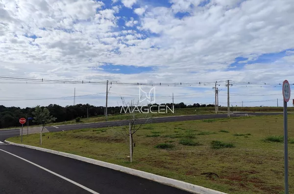 Terrenos no Loteamento Jardins das Orquídeas  com 1.082 m² de área total