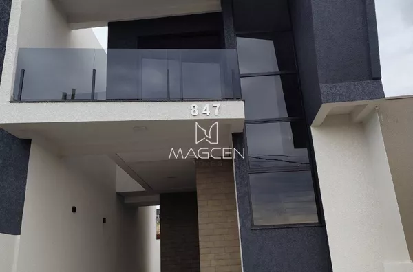 Sobrado de duas suítes para venda 