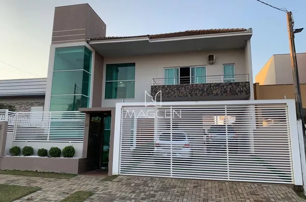 Casa de Alto Padrão Mobiliada no Bairro Fraron