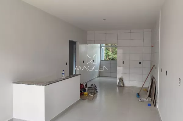 Casa no bairro Pinheirinho para venda