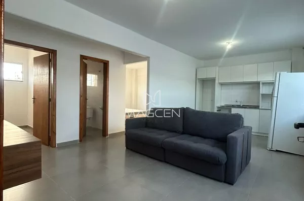 Apartamento semi mobiliado à venda 