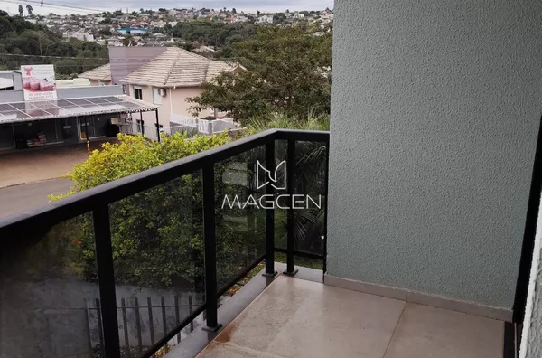 sacada que interliga quarto 2 e suíte 