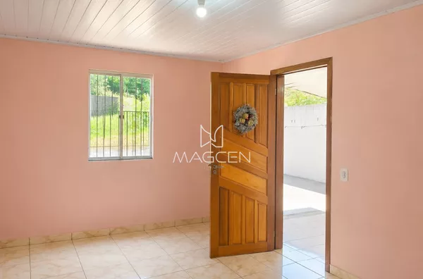 2 CASAS NO BAIRRO PINHEIROS- 761 M² DE LOTE!!