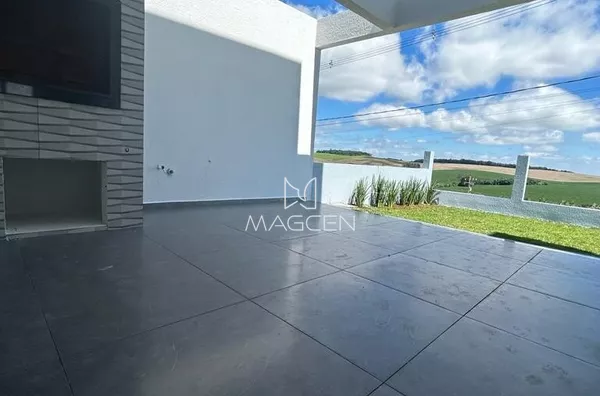 SOBRADO COM ÁREA DE FESTAS E ESPERA PARA JACUZZI 