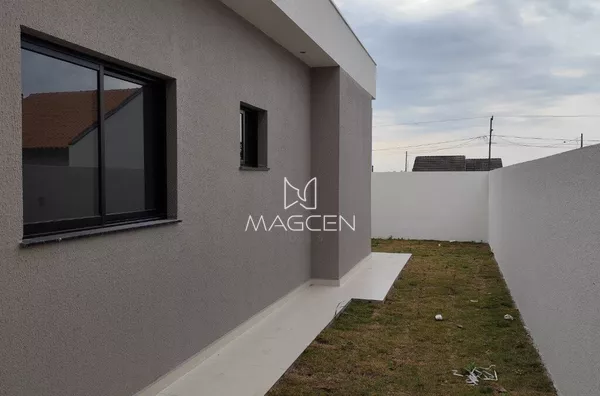 Casa á venda com 3 suítes 