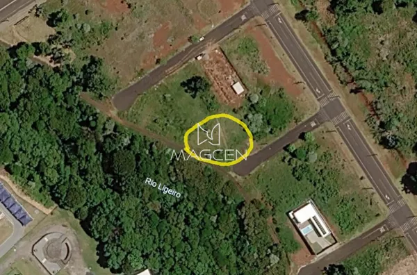 Terreno à venda no Loteamento Vô Nino