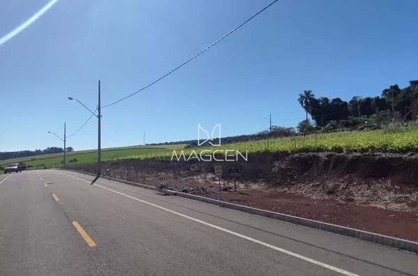 Terreno perto do Centro Veterinário da Mater Dai 