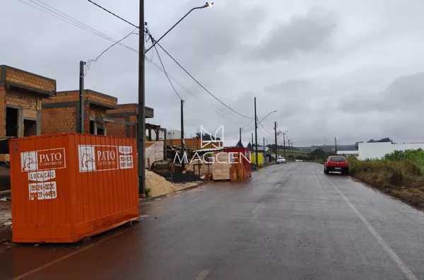 Terreno perto do Centro Veterinário da Mater Dai 