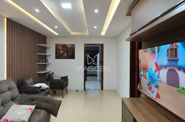 Casa perto do Centro com área de festas grande 