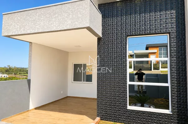 Casa com vista permanente do pôr do sol