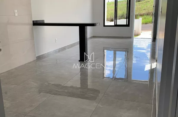 Casa com salão de festas 