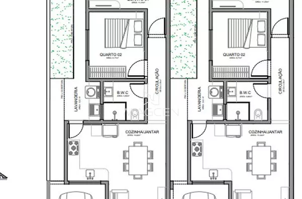 Casa na planta de dois quartos e sobra de lote aos fundos