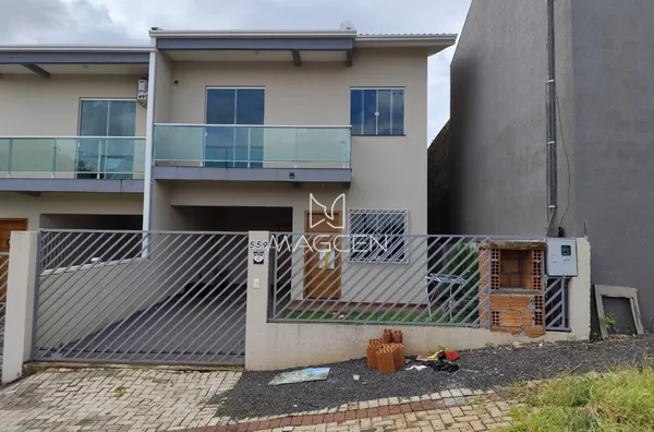 Sobrados para venda no bairro Pinheirinho 