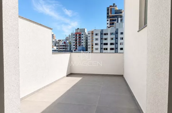 Apartamento com terraço enorme de 1 Suíte + 1 Quarto