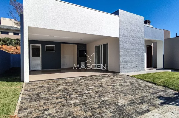 Casa no bairro Parque do Som 
