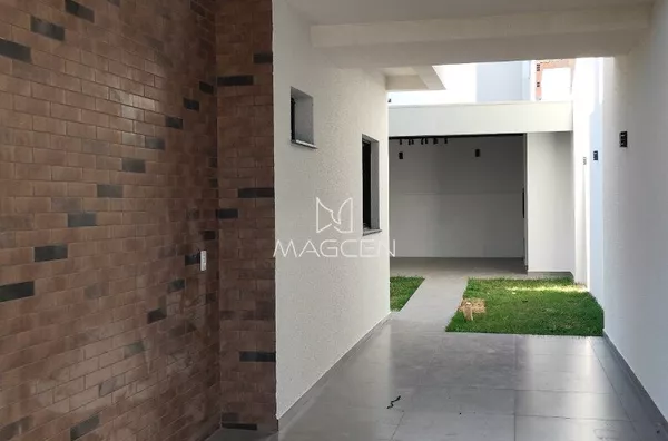 Casa para venda na parte nobre do bairro Fraron