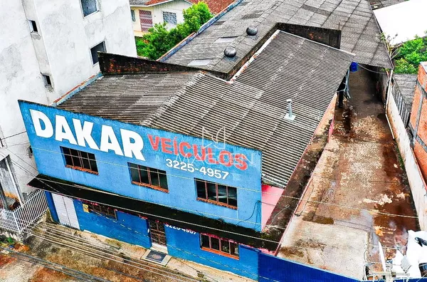 Apartamento com Barracão á venda no bairro Santa Terezinha em Pato Branco
