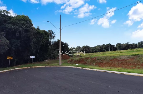 Três terrenos a venda no loteamento Jardim das Orquídeas 