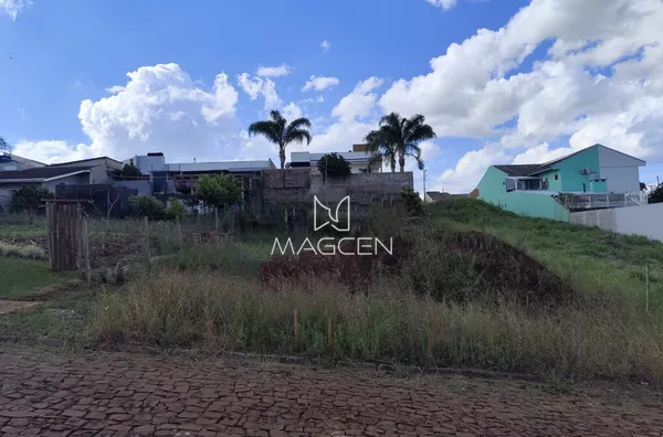 Terreno grande na parte alta do Fraron 