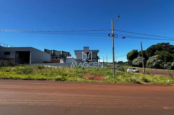 Tereno de esquina no bairro Fraron-ideal para construir barracão 