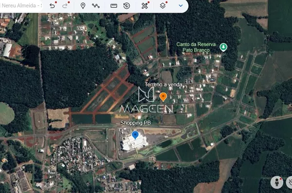 Terreno com possibilidade de comercial ou residencial 