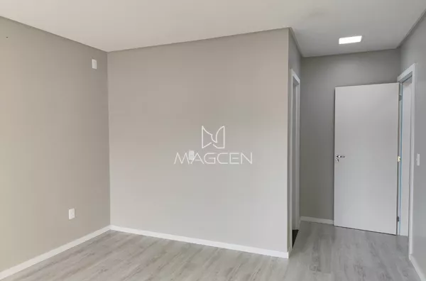 suíte para frente com sacada 